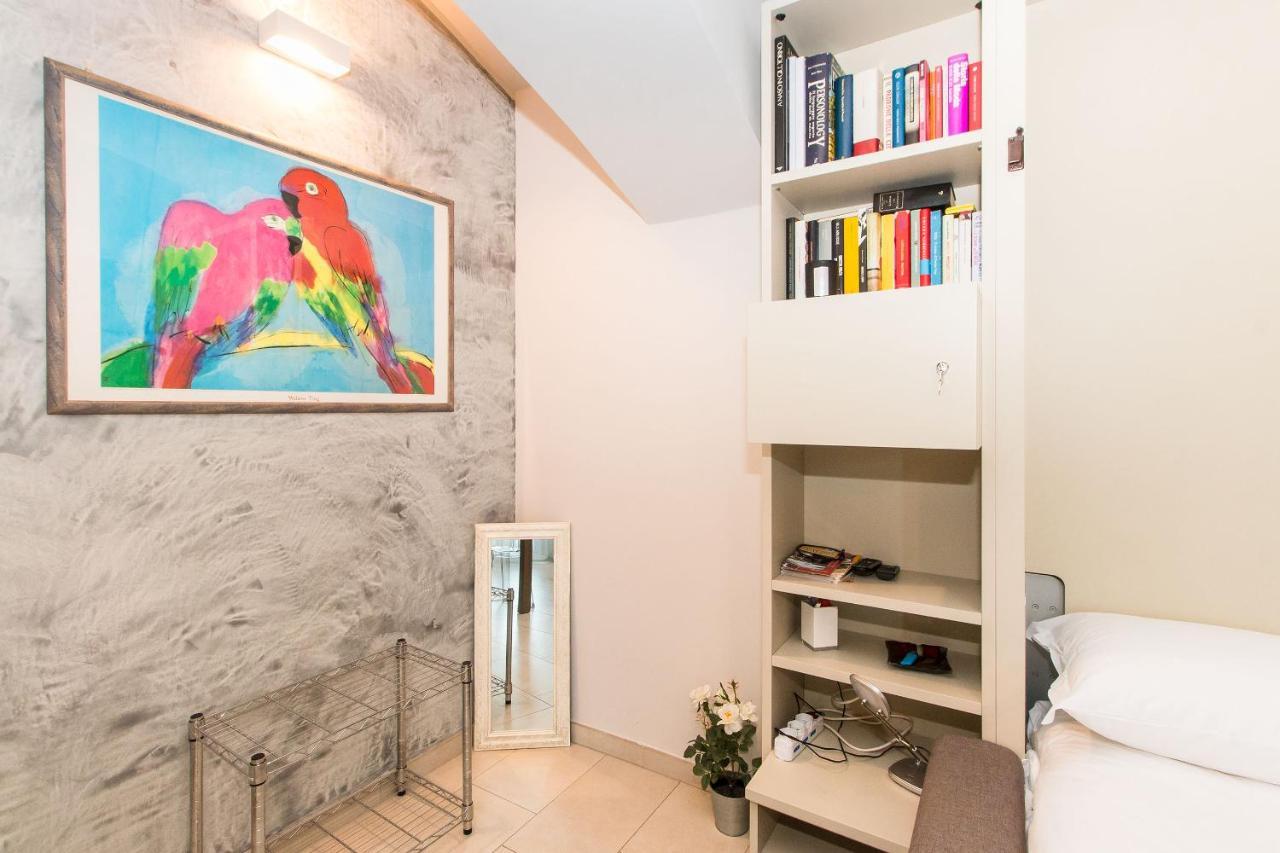 Corso Vittorio & Valentino Bright Studio Apartamento Turim Exterior foto